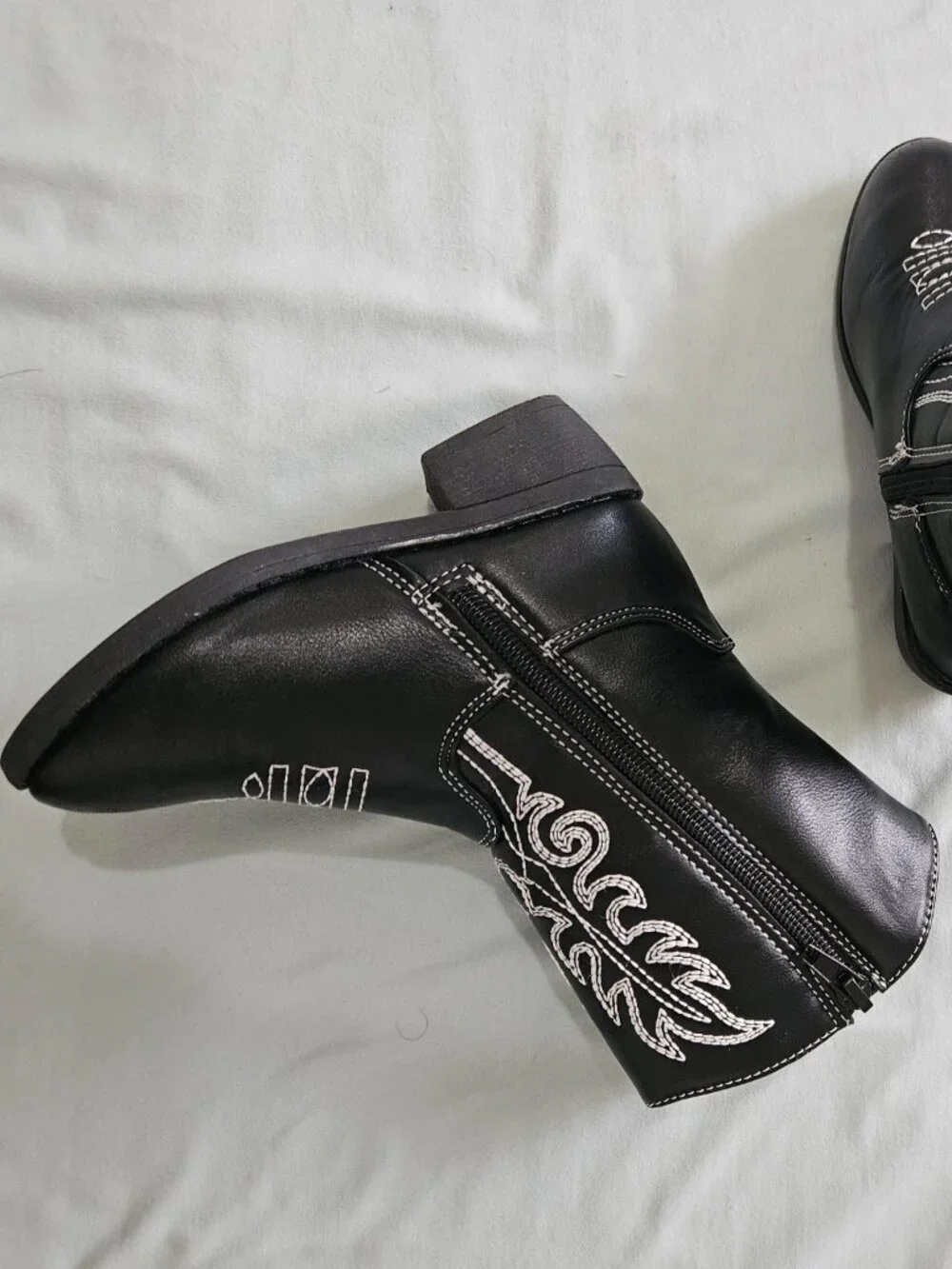 bebe girls Black Western Cowboy Boots Embroidered Toddler Girl Size 8